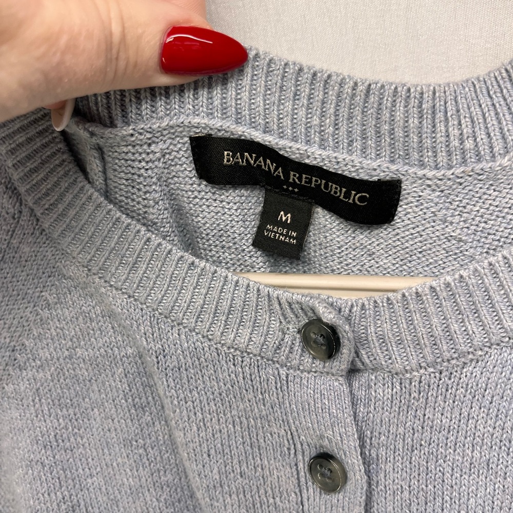 Banana Republic Light Gray Crew Neck Sweater - Picture 3 of 6
